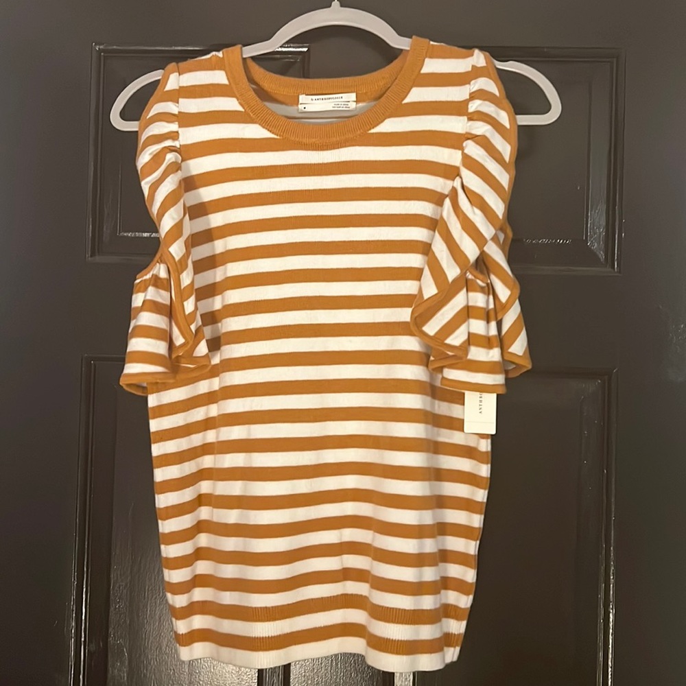 Anthropologie ruffled sweater tank :: Size M :: NWT